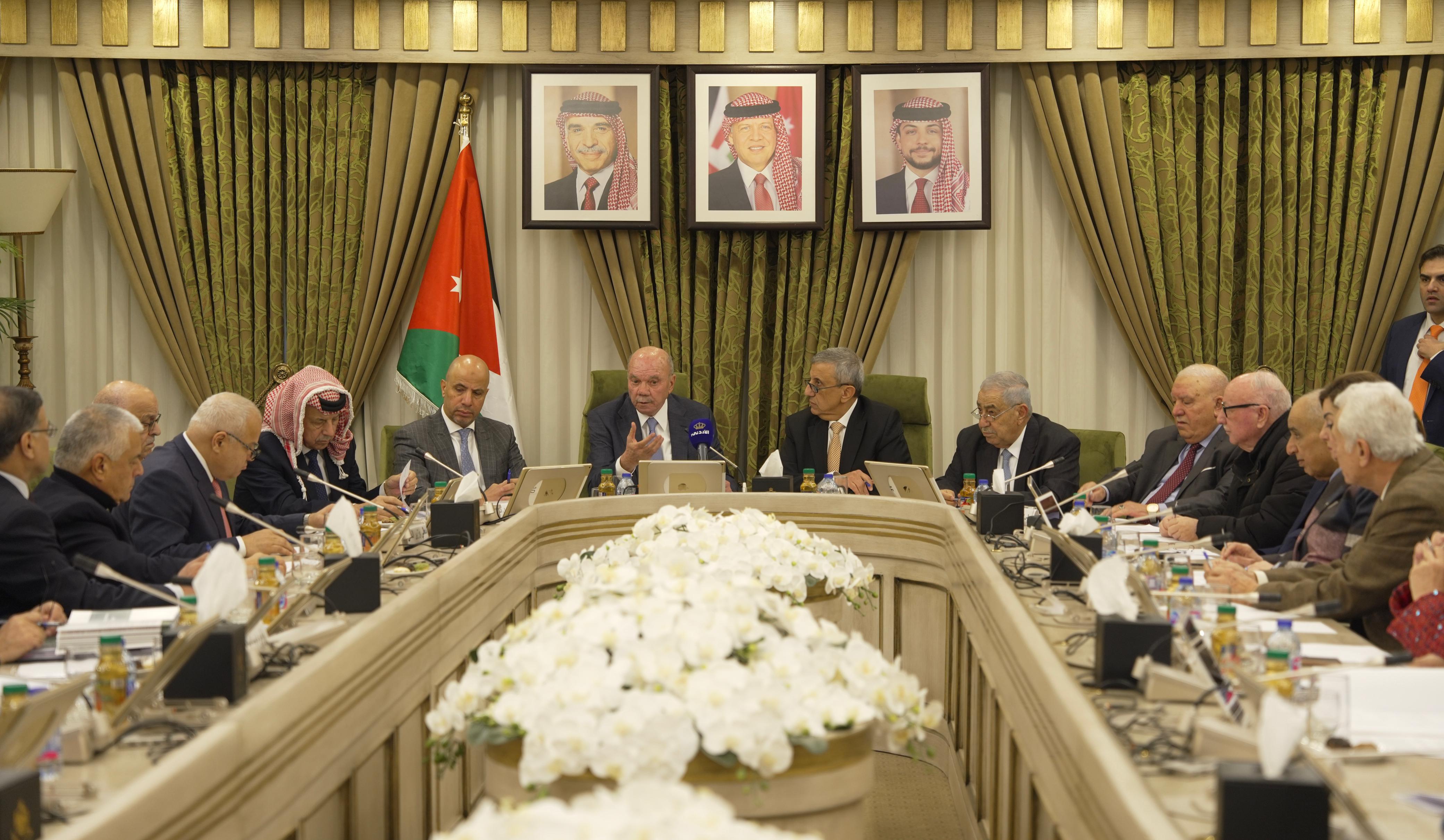 "عمل الاعيان" تطلع على مخرجات الدراسة الإكتواريه والوضع المالي للضمان الاجتماعي